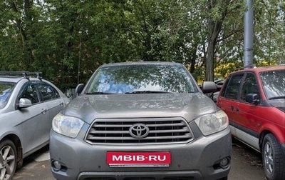 Toyota Highlander III, 2010 год, 1 600 000 рублей, 1 фотография