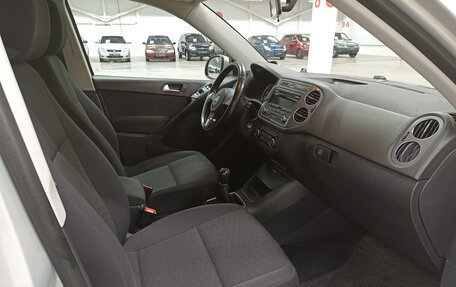Volkswagen Tiguan I, 2012 год, 979 950 рублей, 15 фотография