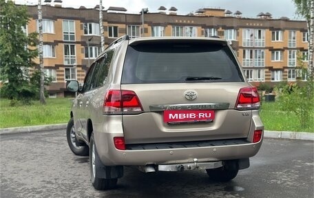 Toyota Land Cruiser 200, 2008 год, 2 420 000 рублей, 2 фотография