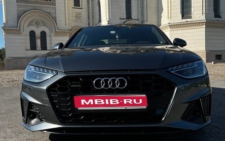 Audi A4, 2021 год, 4 450 000 рублей, 2 фотография