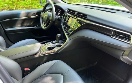 Toyota Camry, 2020 год, 2 899 000 рублей, 12 фотография