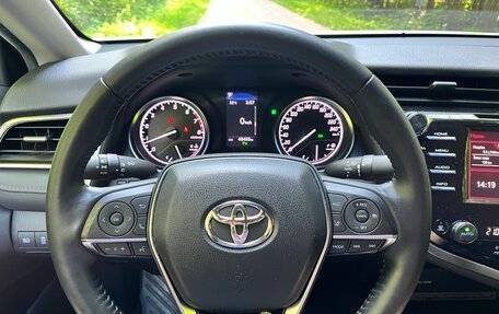Toyota Camry, 2020 год, 2 899 000 рублей, 13 фотография