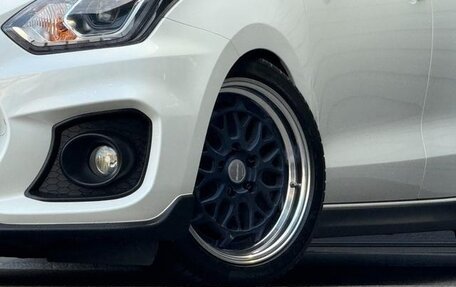 Suzuki Swift V, 2021 год, 900 000 рублей, 3 фотография