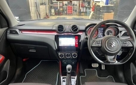 Suzuki Swift V, 2021 год, 900 000 рублей, 8 фотография