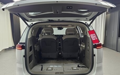 KIA Carnival, 2021 год, 2 200 000 рублей, 14 фотография