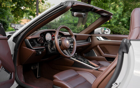 Porsche 911, 2020 год, 16 000 000 рублей, 14 фотография