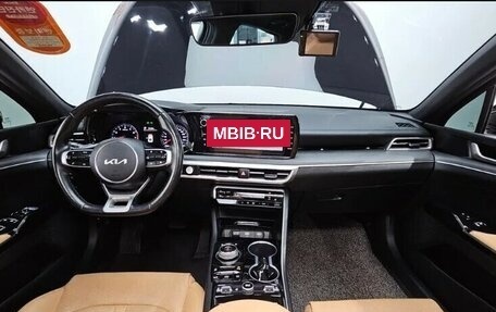 KIA K5, 2022 год, 2 330 000 рублей, 7 фотография