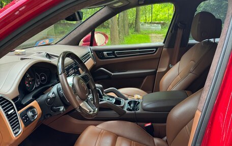 Porsche Cayenne III, 2021 год, 6 500 000 рублей, 3 фотография
