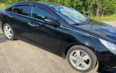 Hyundai Sonata VI, 2011 год, 1 000 000 рублей, 3 фотография