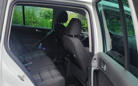 Volkswagen Tiguan I, 2015 год, 1 250 000 рублей, 6 фотография