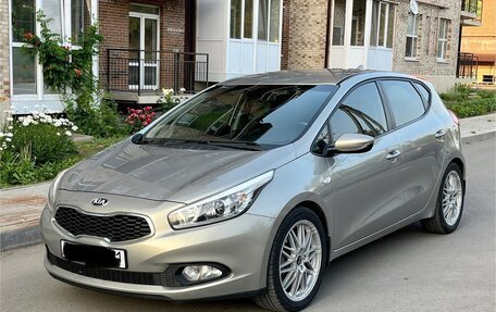 KIA cee'd III, 2013 год, 1 290 000 рублей, 4 фотография