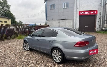 Volkswagen Passat B7, 2011 год, 1 300 000 рублей, 2 фотография