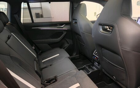 Skoda Kodiaq, 2025 год, 5 490 000 рублей, 22 фотография