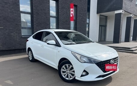 Hyundai Solaris II рестайлинг, 2020 год, 1 150 000 рублей, 8 фотография