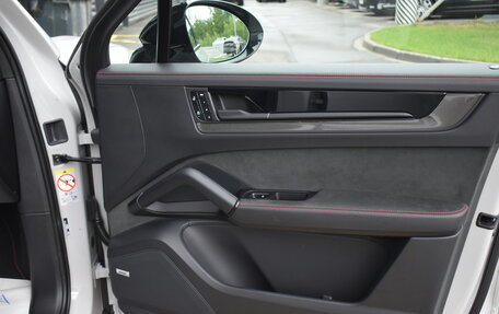 Porsche Cayenne III, 2025 год, 23 990 000 рублей, 24 фотография