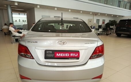 Hyundai Solaris II рестайлинг, 2014 год, 980 000 рублей, 10 фотография