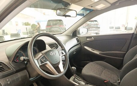 Hyundai Solaris II рестайлинг, 2014 год, 980 000 рублей, 20 фотография