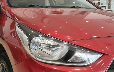 Hyundai Solaris II рестайлинг, 2018 год, 850 000 рублей, 21 фотография