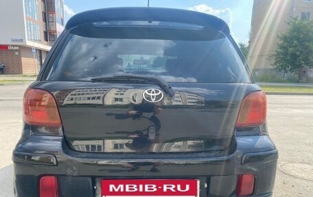 Toyota Vitz, 2003 год, 250 000 рублей, 2 фотография