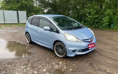 Honda Fit III, 2010 год, 780 000 рублей, 1 фотография
