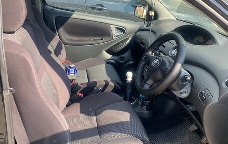 Toyota Vitz, 2003 год, 250 000 рублей, 7 фотография