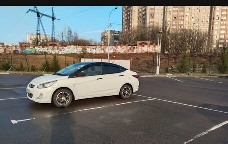 Hyundai Solaris II рестайлинг, 2014 год, 560 000 рублей, 6 фотография