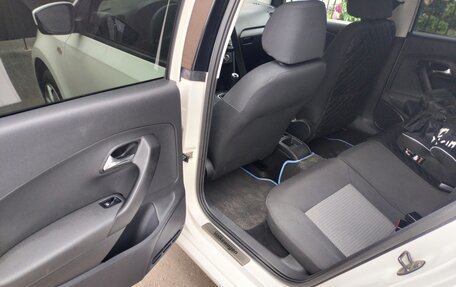 Volkswagen Polo VI (EU Market), 2013 год, 740 000 рублей, 3 фотография