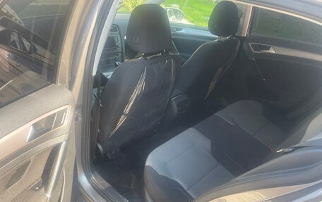 Volkswagen Golf VII, 2016 год, 1 230 000 рублей, 6 фотография