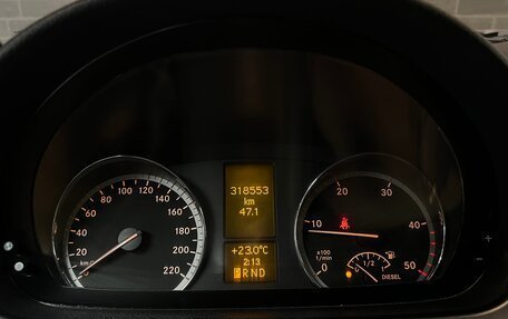 Mercedes-Benz Viano, 2010 год, 1 850 000 рублей, 22 фотография