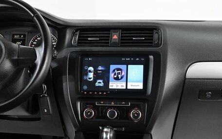 Volkswagen Jetta VI, 2011 год, 949 000 рублей, 7 фотография
