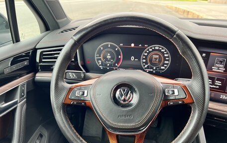 Volkswagen Touareg III, 2021 год, 7 777 000 рублей, 13 фотография
