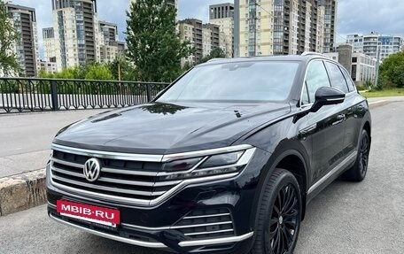 Volkswagen Touareg III, 2021 год, 7 777 000 рублей, 3 фотография