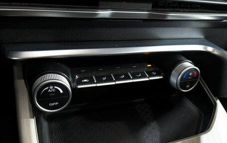Geely Coolray I, 2023 год, 1 885 000 рублей, 27 фотография