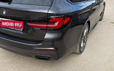 BMW 5 серия, 2019 год, 6 фотография