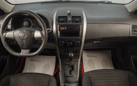 Toyota Corolla, 2011 год, 979 000 рублей, 10 фотография