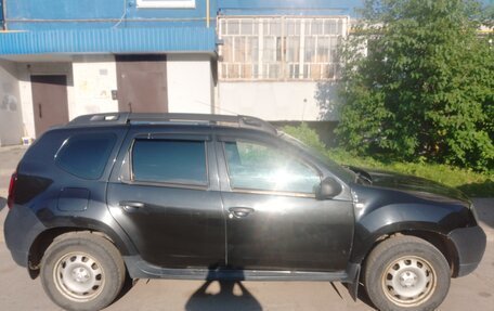 Renault Duster I рестайлинг, 2016 год, 900 000 рублей, 2 фотография