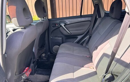 Toyota RAV4, 2005 год, 600 000 рублей, 7 фотография