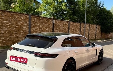 Porsche Panamera II рестайлинг, 2018 год, 9 800 000 рублей, 2 фотография