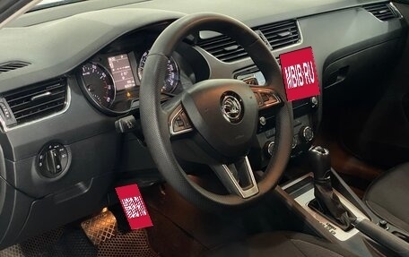 Skoda Octavia, 2017 год, 1 699 000 рублей, 10 фотография