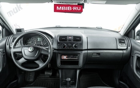 Skoda Fabia II, 2012 год, 825 000 рублей, 13 фотография