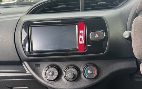 Toyota Vitz, 2019 год, 900 000 рублей, 4 фотография