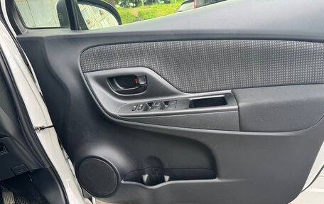 Toyota Vitz, 2019 год, 900 000 рублей, 11 фотография