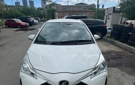 Toyota Vitz, 2019 год, 900 000 рублей, 22 фотография