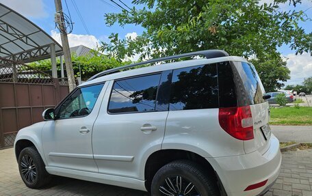 Skoda Yeti I рестайлинг, 2014 год, 1 390 000 рублей, 4 фотография