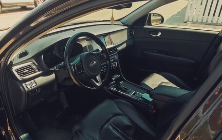 KIA Optima IV, 2017 год, 1 700 000 рублей, 6 фотография