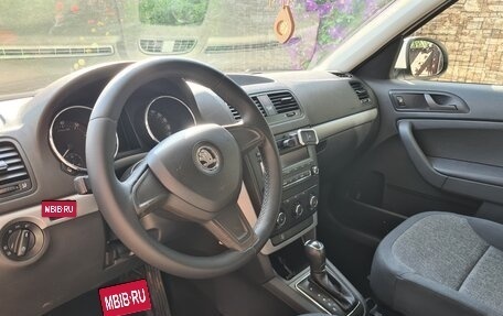 Skoda Yeti I рестайлинг, 2014 год, 1 390 000 рублей, 10 фотография