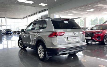 Volkswagen Tiguan II, 2018 год, 2 095 000 рублей, 6 фотография