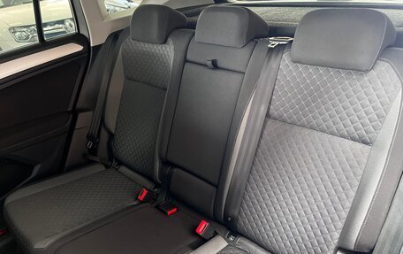 Volkswagen Tiguan II, 2018 год, 2 095 000 рублей, 9 фотография