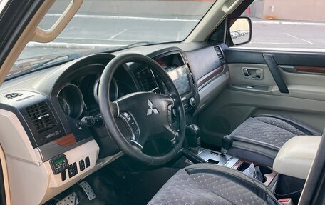 Mitsubishi Pajero IV, 2007 год, 1 900 000 рублей, 6 фотография