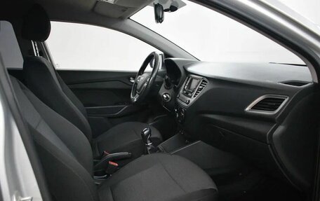 Hyundai Solaris II рестайлинг, 2019 год, 1 139 000 рублей, 10 фотография